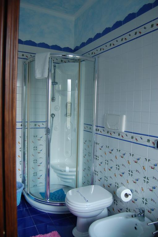 B&B Villa Francesca Soverato Marina Zimmer foto